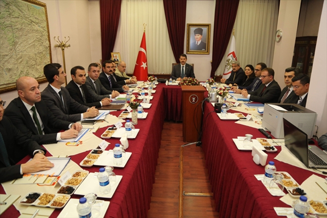 KIRSAL HİZMETLERİ MASAYA YATIRILDI