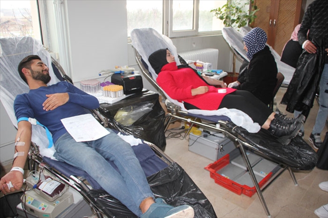 ZARA´DA KAN BAĞIŞI KAMPANYASI