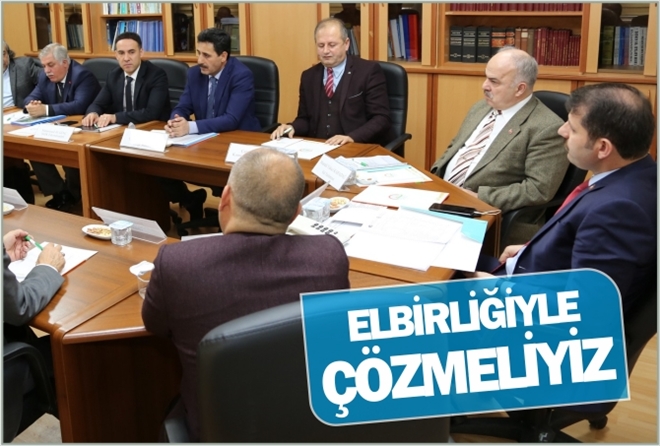 ELBİRLİĞİYLE ÇÖZMELİYİZ