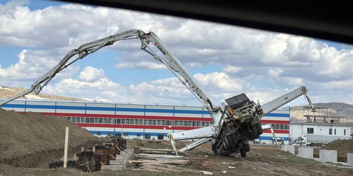 Sivas’ta beton kalıba düşen işçi öldü