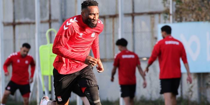 Sivasspor’da ayrılık ihtimali: Aaron’a talip çok