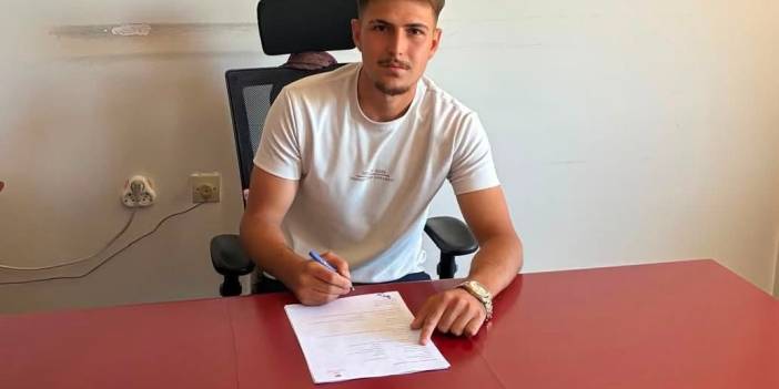 Sivasspor’da genç imza