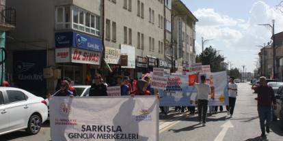 Şarkışla'da farkındalık yürüyüşü