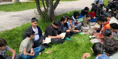 Sivas’ta Kitap Aşıkları, Paşa Bahçe’de Eserleri Tahlil Etti