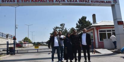 Sivas'ta Mahkumlar Bayram Sevinci Yaşadı
