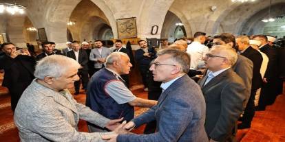 Sivas Protokolü Ulu Cami'de Bayramlaştı