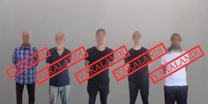 Kırmızı bültenle aranan 5 kişi yakalanarak Türkiye'ye getirildi