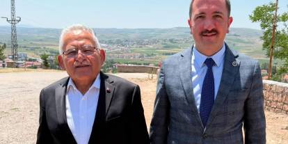 Sivas-Kayseri Barıştı, Pastırma ile Köfte Aynı Sofrada!