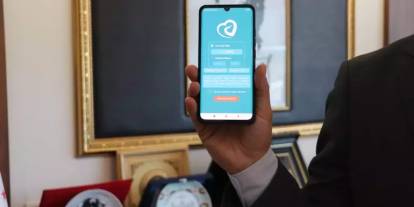 'Annelik Yolculuğu' mobil uygulaması kullanımda