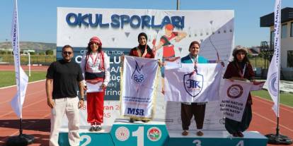 Geleneksel Türk Okçuluğu Şampiyonları Sivas’ta Ödüllerini Aldı