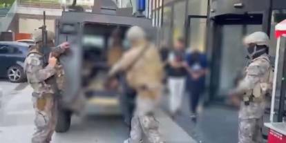 Sivas'ta Özel Harekat Destekli Akbaba Operasyonu