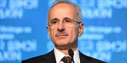 Bakan Uraloğlu: "İran'da kalan uçaklarımızı Türkiye'ye geri getiriyoruz"