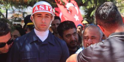 Şehit Üzüm son yolculuğuna uğurlandı