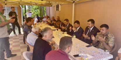 Suşehri'nde Vatandaşlara Aşure Dağıtıldı