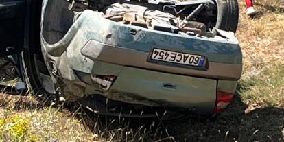 Sivas'ta Otomobil Şarampole Uçtu, 1’i Ağır 2 Yaralı