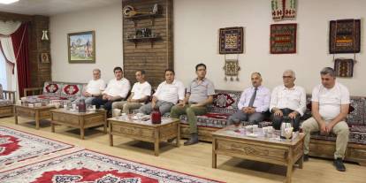 Sivas'ta Veda Töreniyle Görevi Bıraktılar