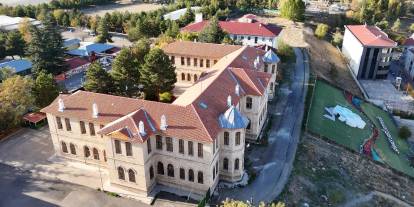 Selçuk Anadolu Lisesi Parlıyor