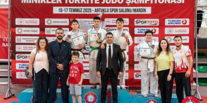 Sivaslı Sporculardan Büyük Başarı