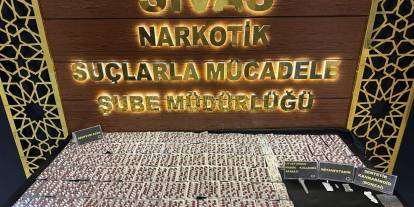 Sivas'ta uyuşturucu tacirleri yakalandı