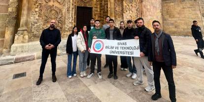 Geleceğin Bilim İnsanları Divriği’de Tarihi Dokundu