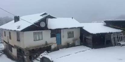 Meteoroloji Uyarmıştı! Sivas Beyaza Büründü