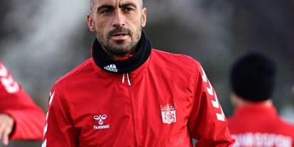 Sivaslı Kaptan Uğur Çiftçi’den Öğrenciye Destek