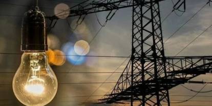 Sivas’ta 3 köyde 2 gündür yaşanan elektrik kesintisi tepki çekiyor