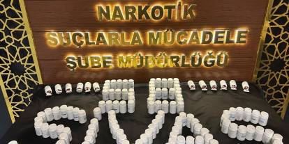 Sivas’ta Uyuşturucu Operasyonu: 8 Bin Hap Ele Geçti