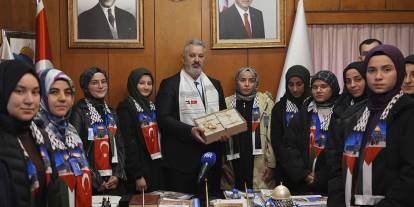 Genç kalplerden Gazze’ye dayanışma