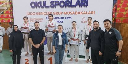 Sivaslı sporculardan Türkiye finallerine güçlü adım