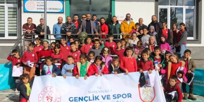 Sivas’ta köy okulunda spor fırtınası esti!