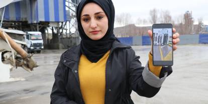 Sivas’ın tek kadın tır şoförüne nazar değdi