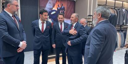 Sivas’ta Şehit Ailelerini Duygulandıran Jest