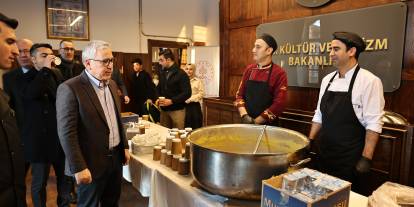 Sivas’ta Öğrencilere Kütüphanede Sıcak Mola