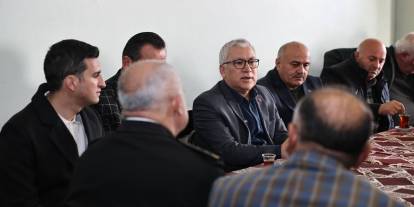 Vali Şimşek, Yıldız'da vatandaşlar dinledi