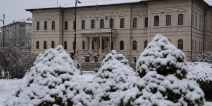 Meteoroloji Uyarmıştı! Sivas Beyaz Gelinliğini Giydi