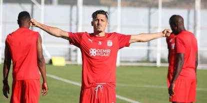 Fayçal Fajr’dan Sivasspor’a dönüş sinyali