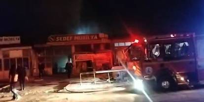 Sivas'ta mobilya atölyesinde yangın