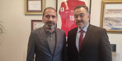 Mecnun Otyakmaz’dan Sivas’a sıcak mesaj