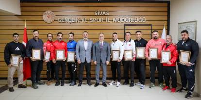 Sivas’ın görünmeyen kahramanları onurlandırıldı