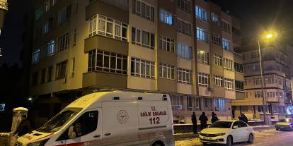 Kavga ettiği arkadaşını bıçaklayarak öldürdü