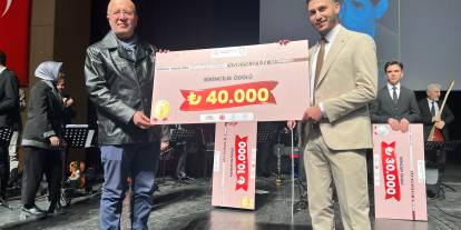 Muzaffer Sarısözen Ses Yarışması Finali Yapıldı