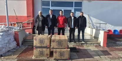 CHP Zara İlçe Başkanlığı’ndan 200 Genç Sporcuya Destek