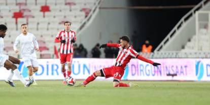 Sivasspor’da seri evde bitti