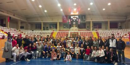 Sivas’ta Voleybol İl Birinciliği Sonuçlandı