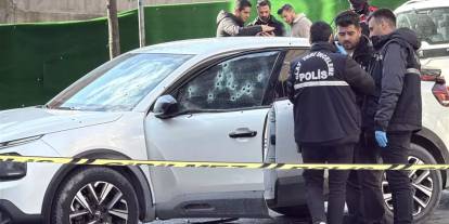 37 mermiyle vurulan araçta GPS izi çıktı