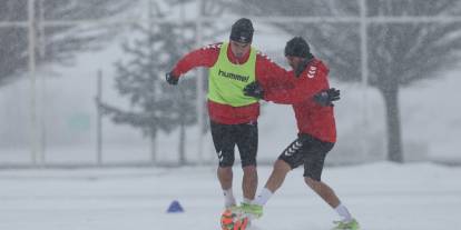 Sivas’ta kış, stadyumda ateş: Sivasspor Amed’i bekliyor