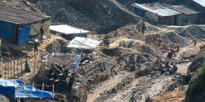 Göçük felaketi: Yüzlerce madenci hayatını kaybetti