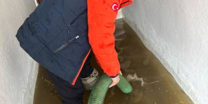 Sivas’ta Kar Suları Evleri Bastı