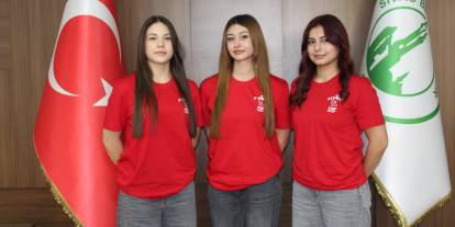 Sivas’ın Yıldız Hentbolcuları Millî Formayla Sahada